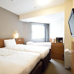 Standard Hollywood Twin Room Extra Bed No View Non-Smoking